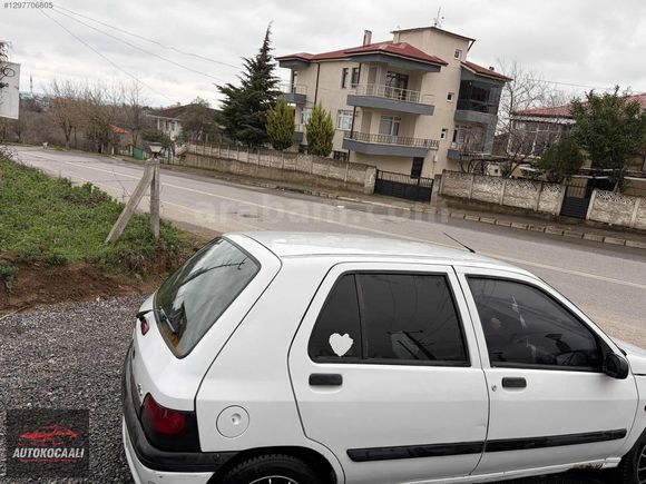 AUTO KOCAALİ CLİO 1.4 İ KLİMALI KREDİ KARTINA 12 TAKSİT