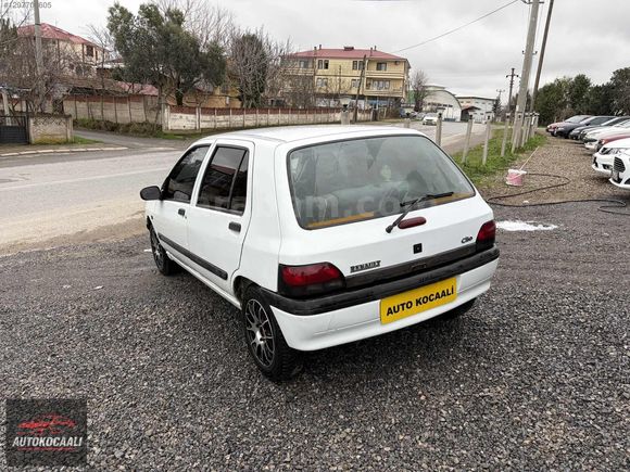 AUTO KOCAALİ CLİO 1.4 İ KLİMALI KREDİ KARTINA 12 TAKSİT