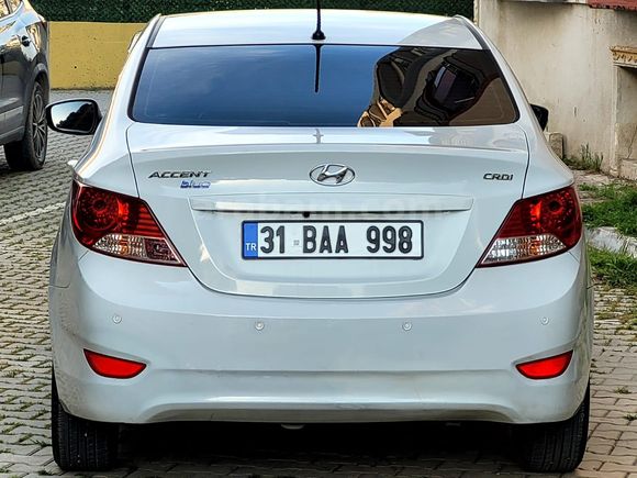 2018 MODEL DÜŞÜK KM Lİ DİZEL OTOMATİK VİTES ACCENT BLUE