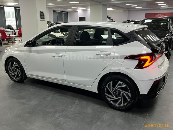 ERÇAL:2025 HYUNDAI İ20 1.0 T-GDI STYLE+BOYASIZ+0.99+K/K TAKSİT