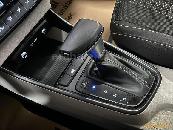 ERÇAL:2025 HYUNDAI İ20 1.0 T-GDI STYLE+BOYASIZ+0.99+K/K TAKSİT