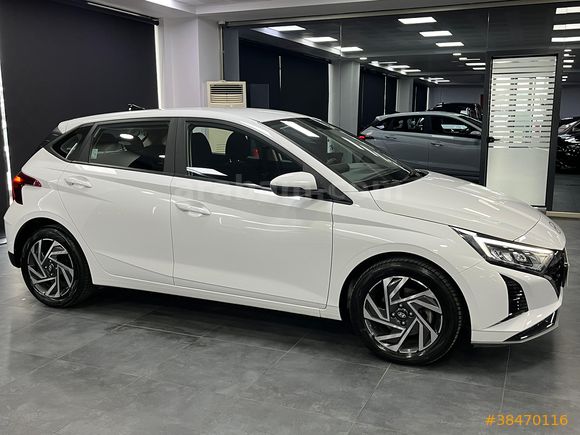 ERÇAL:2025 HYUNDAI İ20 1.0 T-GDI STYLE+BOYASIZ+0.99+K/K TAKSİT