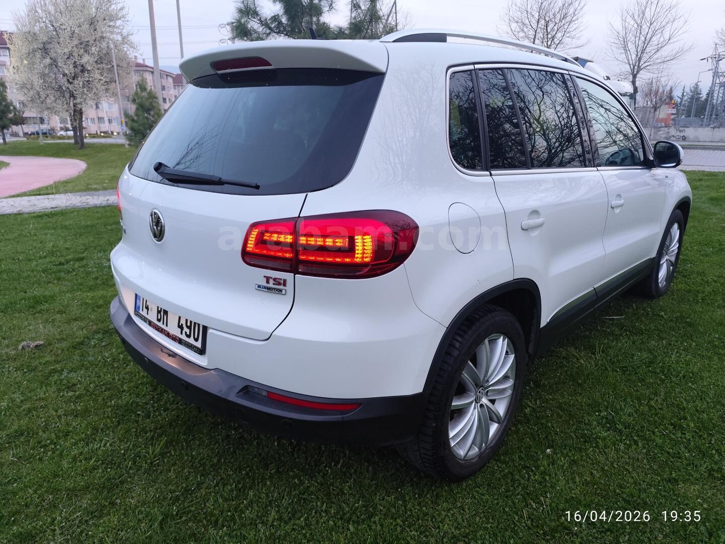 Sahibinden Volkswagen Tiguan 1.4 TSI Cup 2014 Model Bolu 137.000 km Beyaz 5