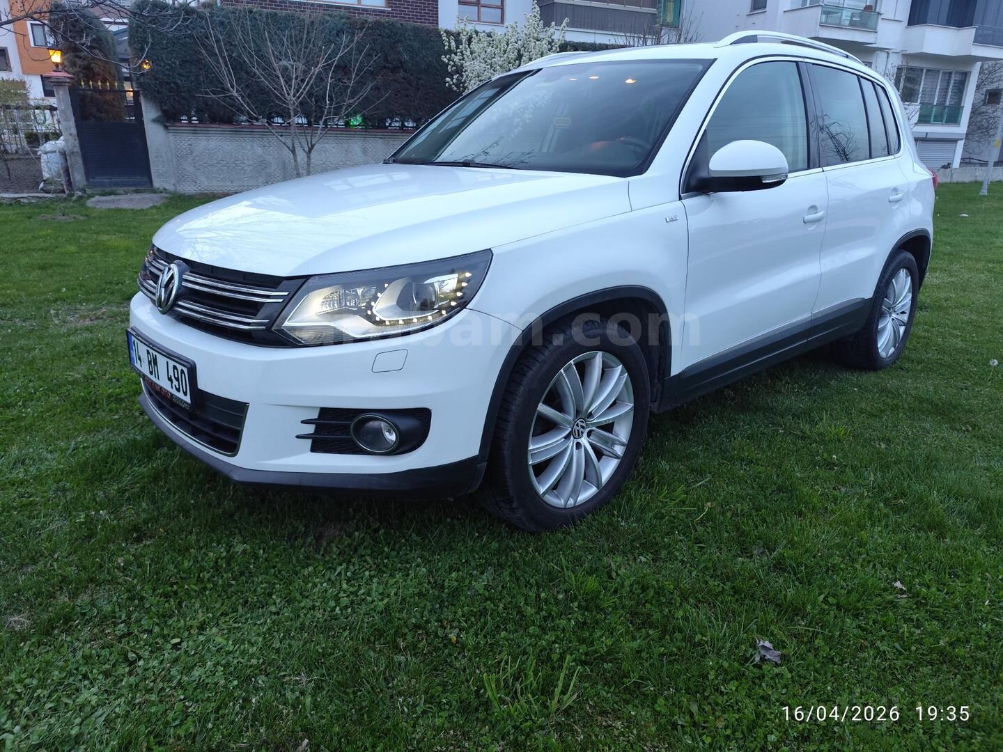 Sahibinden Volkswagen Tiguan 1.4 TSI Cup 2014 Model Bolu 137.000 km Beyaz 4