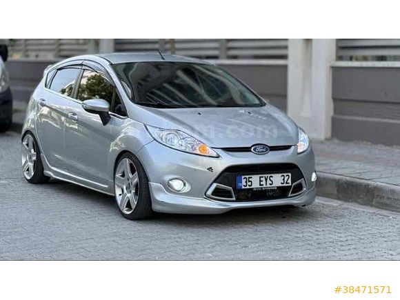 Galeriden Ford Fiesta 1.4 TDCi Titanium 2012 Model Aydın