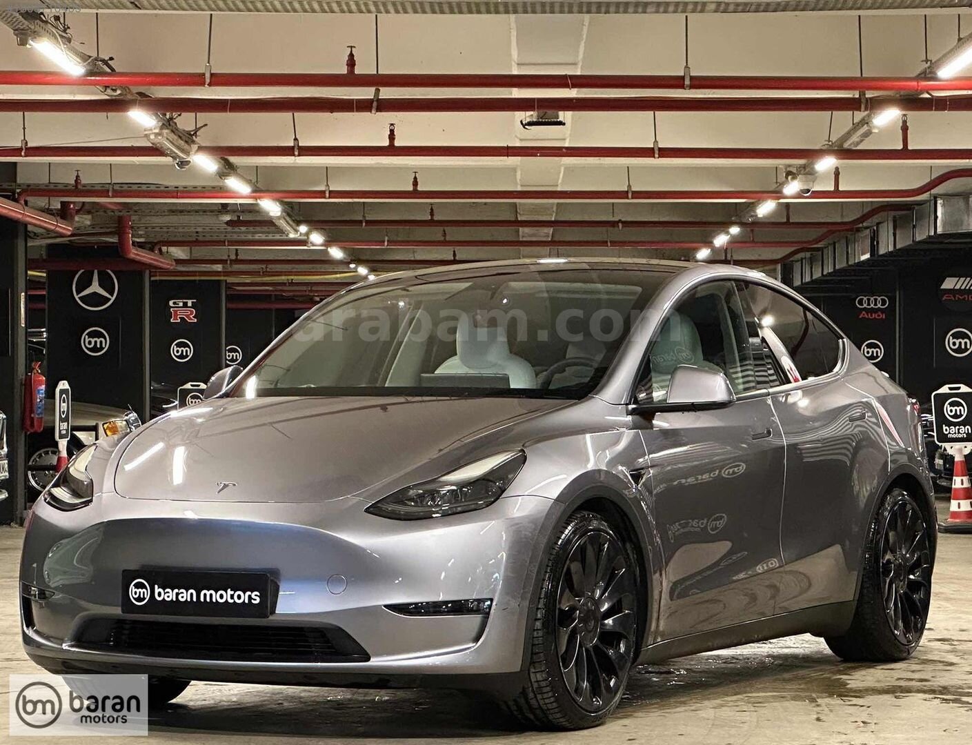 Galeriden Tesla Model Y Performance (Legacy) 2023 Model İstanbul 21.654 km Gri 2