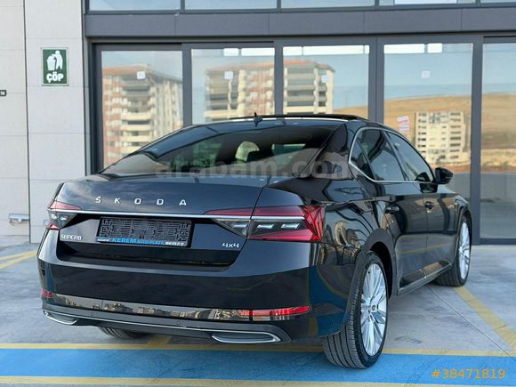 2023 SUPERB 2.0 TDI 4X4 L&K CRYSTAL BOYASIZ 130 BİNDE İÇİ TABA +