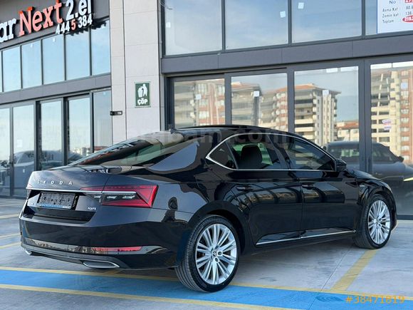 2023 SUPERB 2.0 TDI 4X4 L&K CRYSTAL BOYASIZ 130 BİNDE İÇİ TABA +