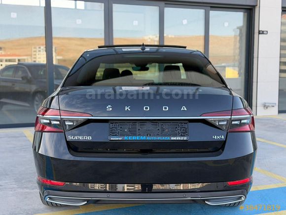 2023 SUPERB 2.0 TDI 4X4 L&K CRYSTAL BOYASIZ 130 BİNDE İÇİ TABA +