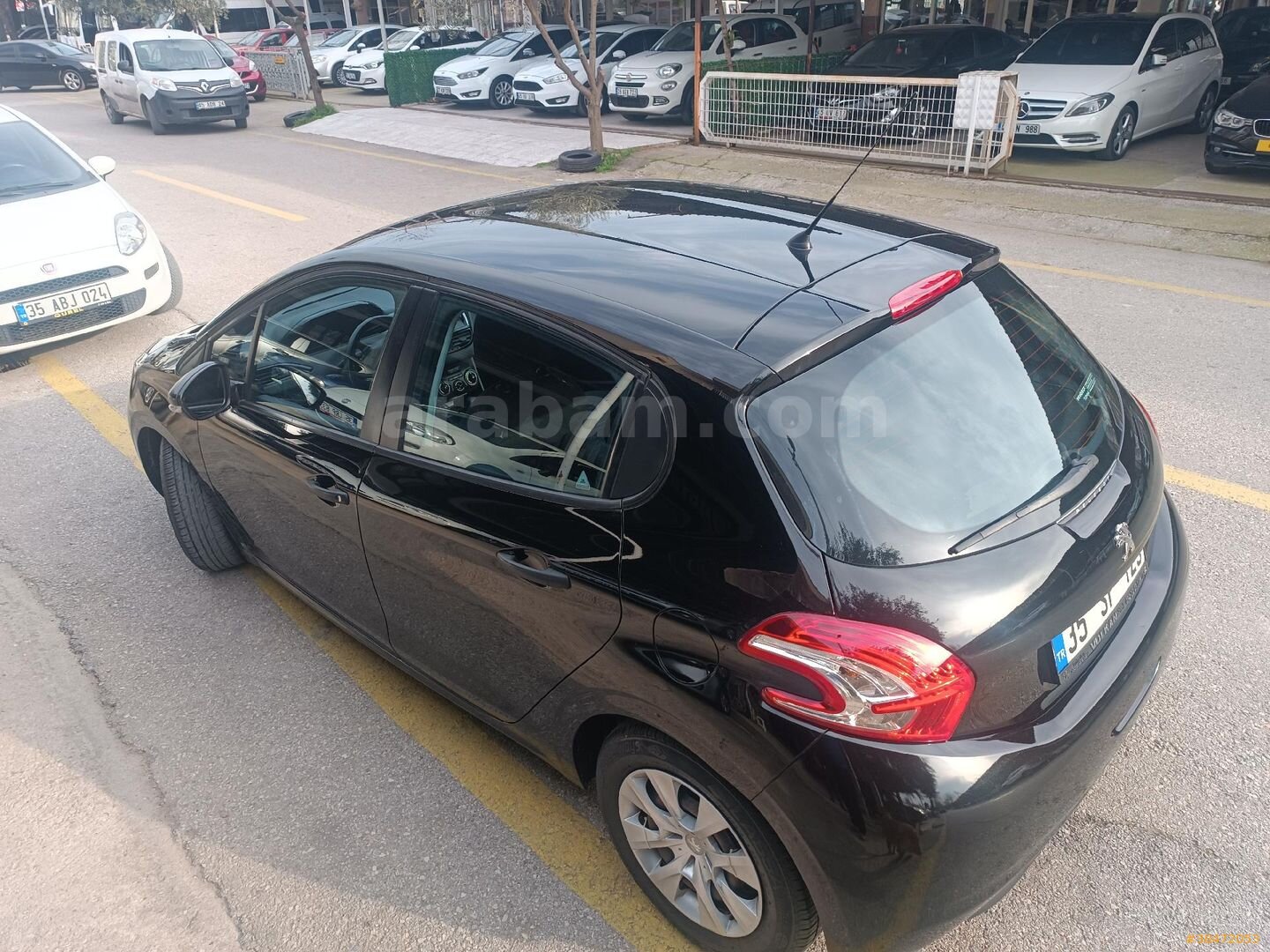 BOYASIZ PEUGEOT 208 1.4 HDi 99 BİN ORİJİNAL KM 7