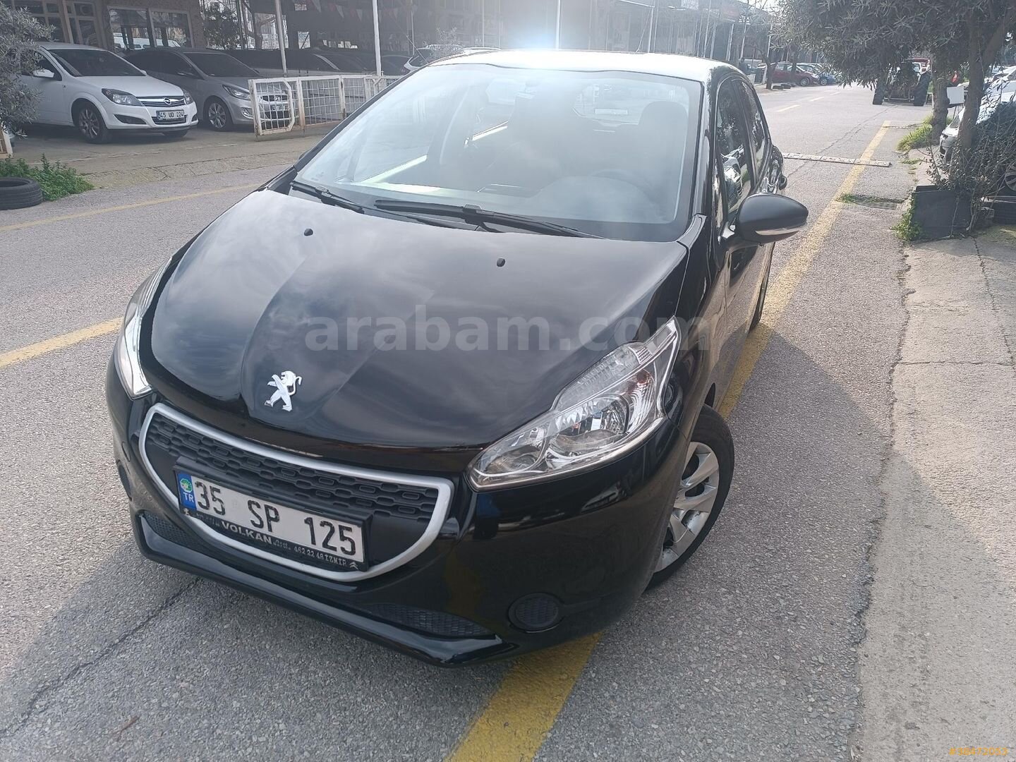 BOYASIZ PEUGEOT 208 1.4 HDi 99 BİN ORİJİNAL KM 2
