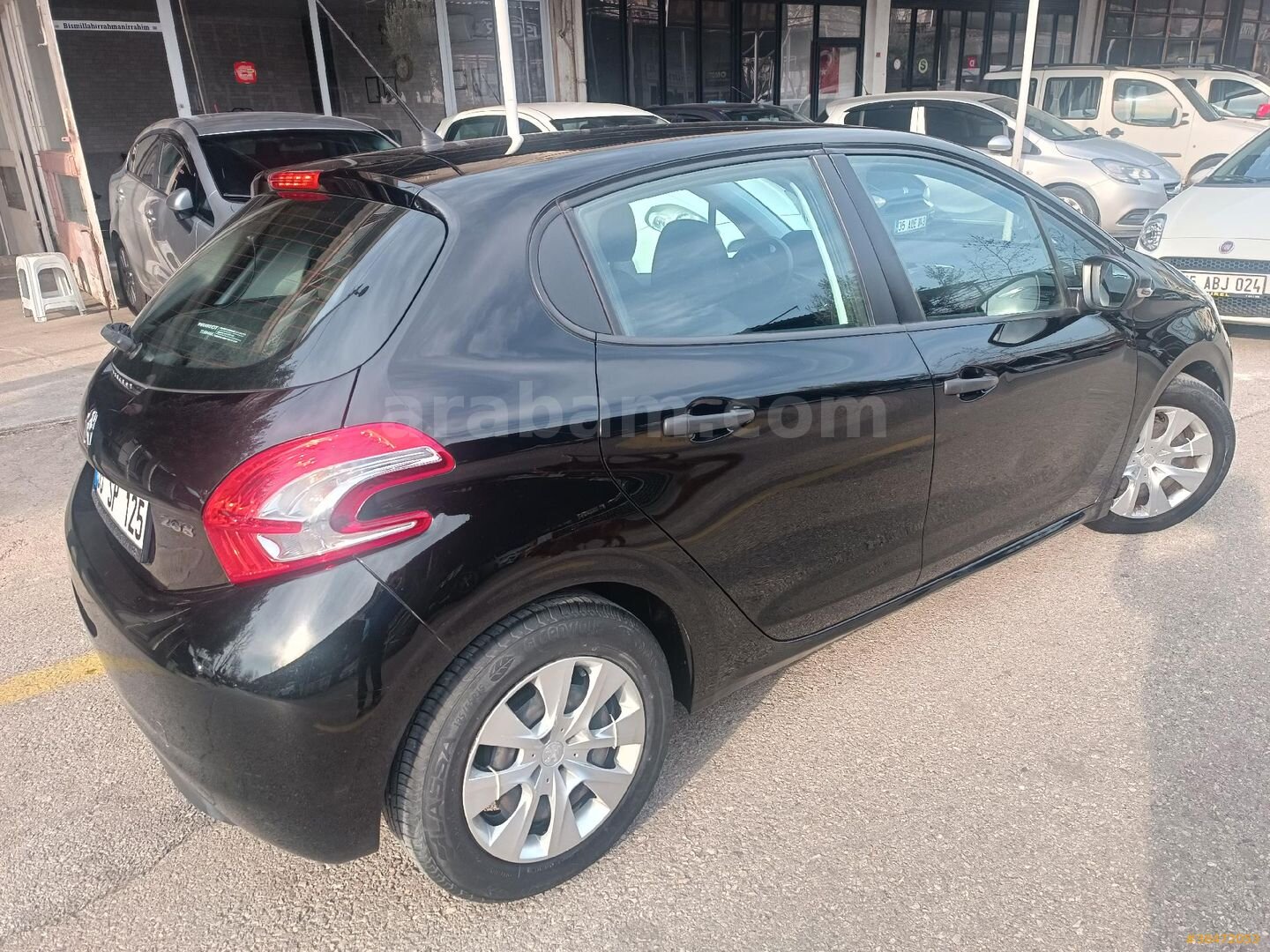 BOYASIZ PEUGEOT 208 1.4 HDi 99 BİN ORİJİNAL KM 5