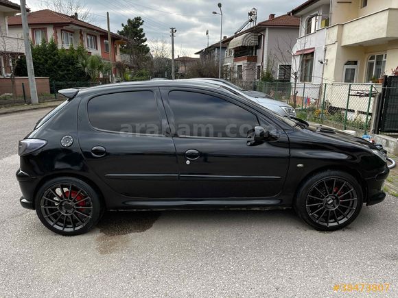 Sahibinden Peugeot 206 1.4 HDi Feline 2005 Model  278.000 km Siyah