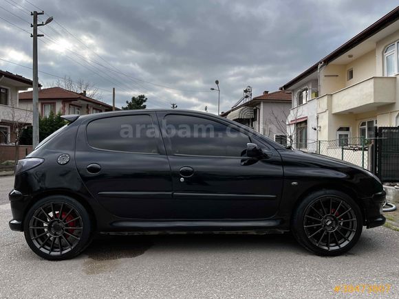 Sahibinden Peugeot 206 1.4 HDi Feline 2005 Model  278.000 km Siyah