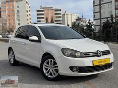 HATASIZ 2011 GOLF 1.6 TDİ HİGHLİNE DSG F1 SANROOF