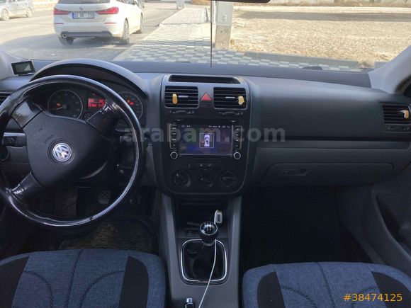VOLKSWAGEN JETTA 2008 HATASIZ TEK PARÇA BOYALI 