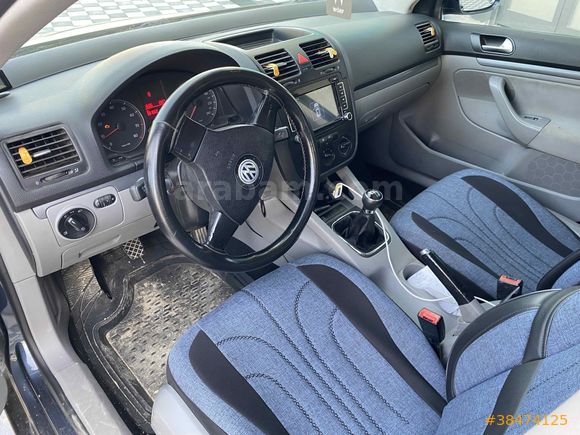 VOLKSWAGEN JETTA 2008 HATASIZ TEK PARÇA BOYALI 