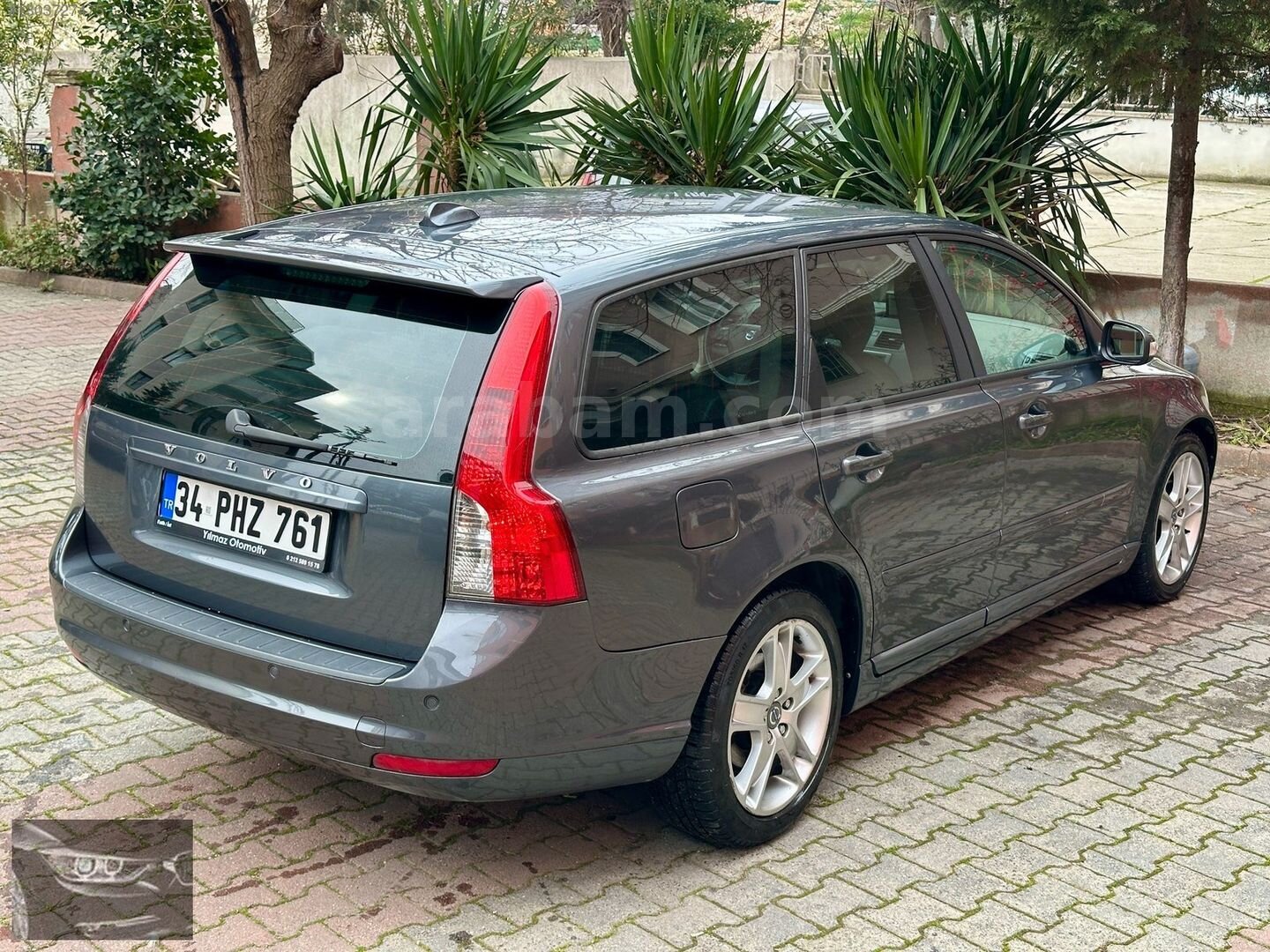 Galeriden Volvo V50 2.0 D Dynamic 2009 Model İstanbul 397.000 km Füme 5