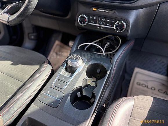 VEDAT AUTO'DAN 2020 BOYASIZ FORT KUGA ST LİNE