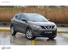 Otomatik Vites Camtavanlı Nissan Qashqai.