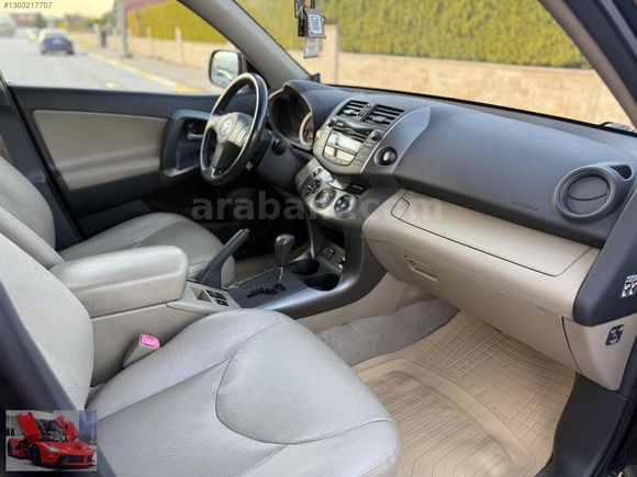 EMSALSİZ DÜŞÜK KM SUNROOF ISITMA FULL RAV4
