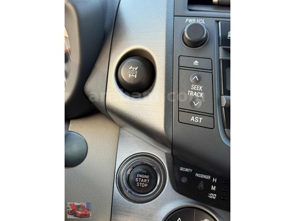 EMSALSİZ DÜŞÜK KM SUNROOF ISITMA FULL RAV4