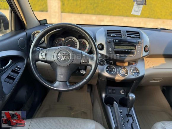 EMSALSİZ DÜŞÜK KM SUNROOF ISITMA FULL RAV4