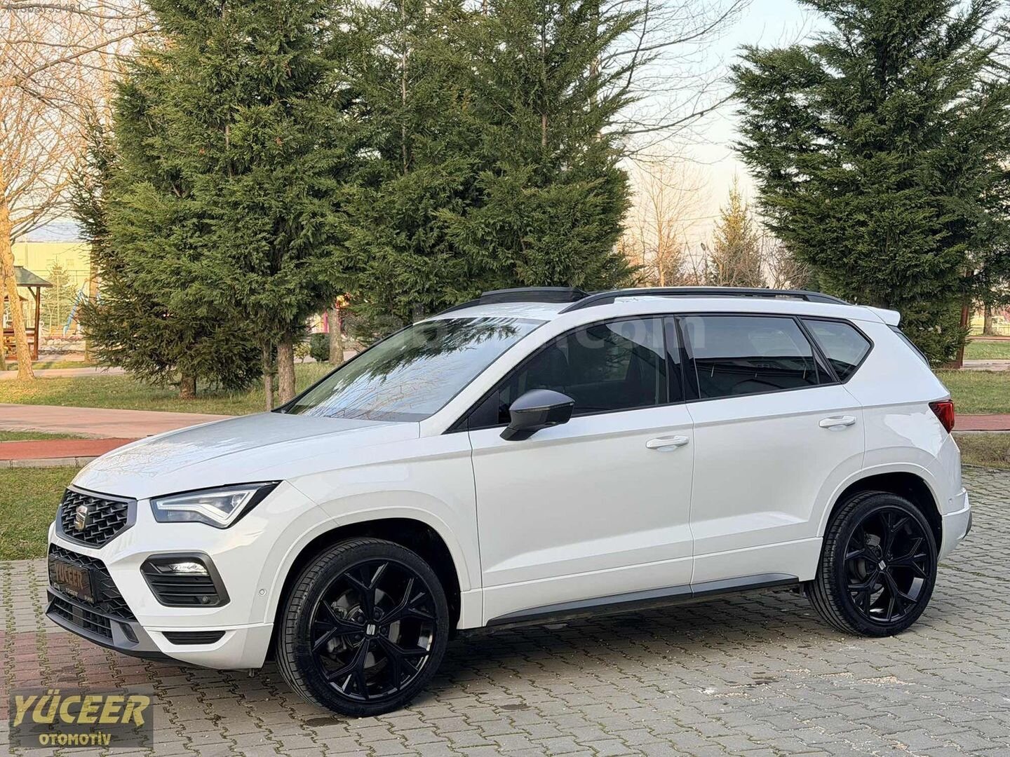 2025 HATASIZ BOYASIZ ATECA FR DARK EDİTİON 1.5 ECOTSI(17BİN)KM 3