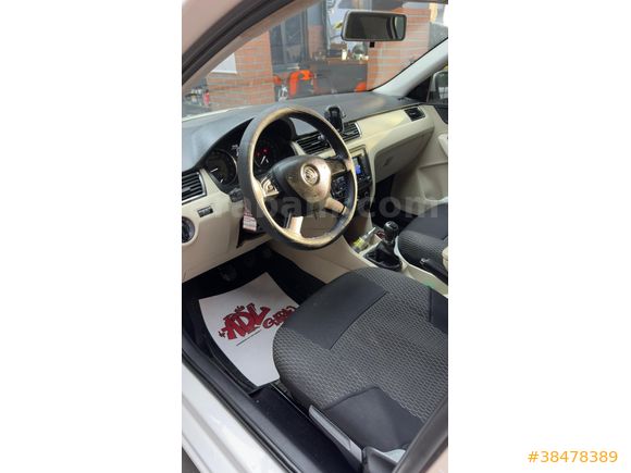Sahibinden Skoda Rapid 1.6 TDI Elegance 2013 Model
