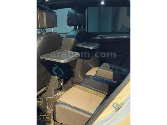 VİTRİN AUTO'DAN 2018 TİGUAN R LİNE FULL + FULL