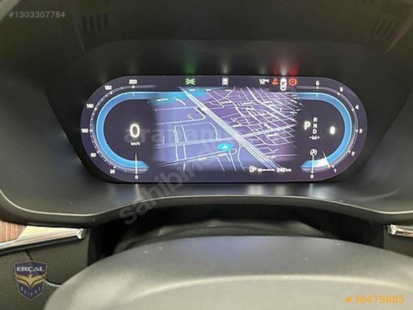 ERÇAL:2024 VOLVO XC60 PLUS DARK sadece 14,000km de BOYASIZ