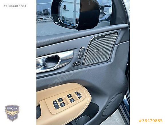 ERÇAL:2024 VOLVO XC60 PLUS DARK sadece 14,000km de BOYASIZ