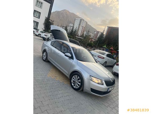 ÇOK ACİL SİTENİN EN UYGUNU
Sahibinden Skoda Octavia 1.2 TSI Ambition 2015 Model Kahramanmaraş 194.000 km Gri (metalik)
