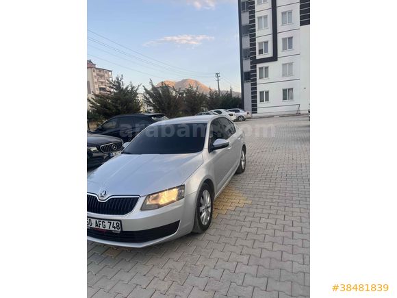ÇOK ACİL SİTENİN EN UYGUNU
Sahibinden Skoda Octavia 1.2 TSI Ambition 2015 Model Kahramanmaraş 194.000 km Gri (metalik)
