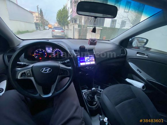Sahibinden Hyundai Accent Blue 1.6 CRDI Mode Plus 2014 Model İzmir