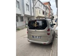 Sahibinden Ford Tourneo Courier 1.6 TDCi Titanium Plus 2015 Model 