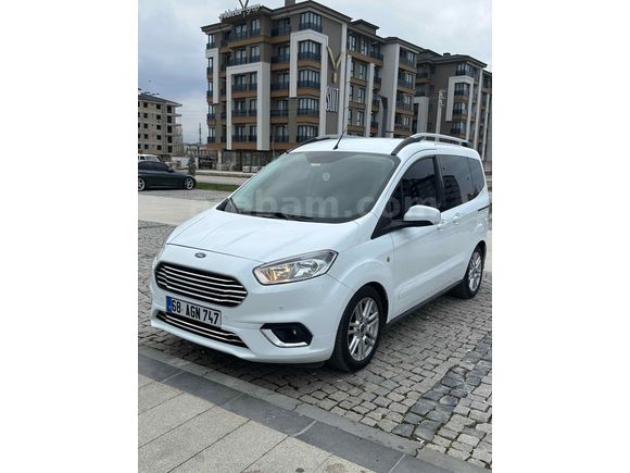 Sahibinden Ford Tourneo Courier 1.5 TDCi Titanium Plus 2020 Model 