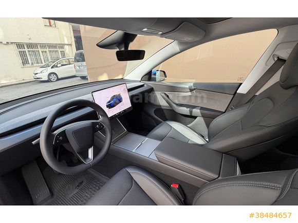 İlk Sahibi Doktordan Tesla Model Y Standart Range 2025 Model EAP