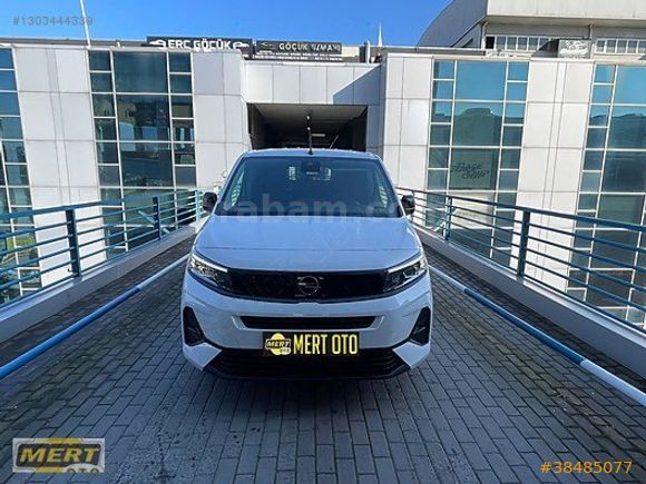 2025 OPEL COMBO CARGO 1.5D ULT.XL.18.000KM OTOMK TEMİZ BAKIMLI