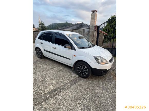 Sahibinden Ford Fiesta 1.4 TDCi Comfort 2007 Model 