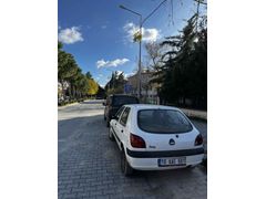 Sahibinden Ford Fiesta 1.25 Flair 2000 Model 