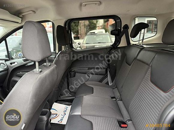 58.500 KM' de 2023 FORD COURİER 1.5 TDCİ TİTANİUM PLUS HATASIZ