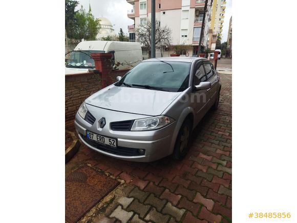 Sahibinden Renault Megane 1.5 dCi Expression 2008 Model  2.010 km Gri