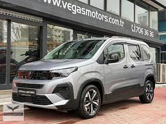 -VEGAS MOTORS-2025 PEUGEOT RIFTER SENETLE KEFİLSİZ 12-24-36 VADE