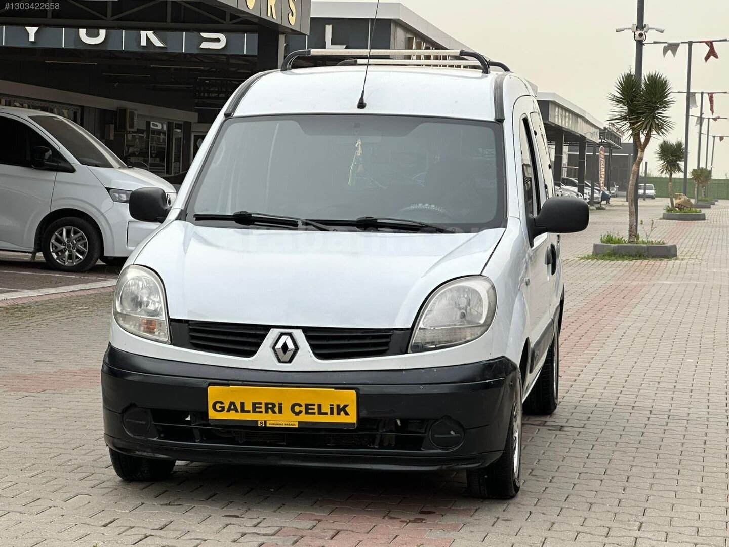 Galeriden Renault Kangoo 1.5 dCi Expression 2007 Model Adana 220.000 km Beyaz 4