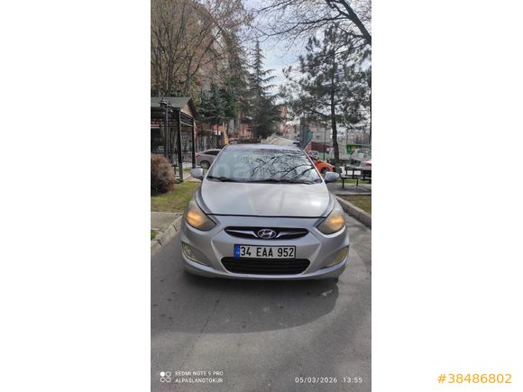 Galeriden Hyundai Accent Blue 1.6 CRDI Biz 2012 Model Ankara