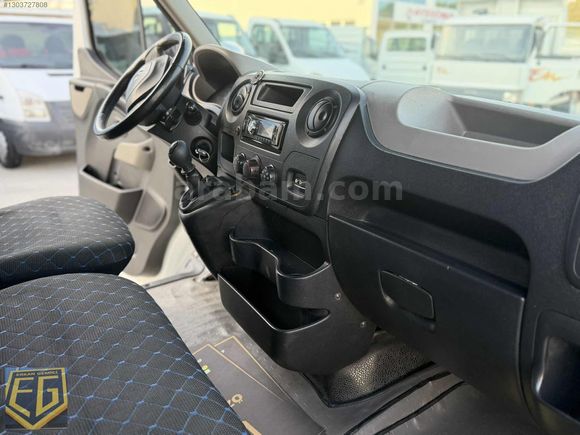 Özkardeş'den 2011 Renault Master Uzun Şasi Hatasız Boyasız""