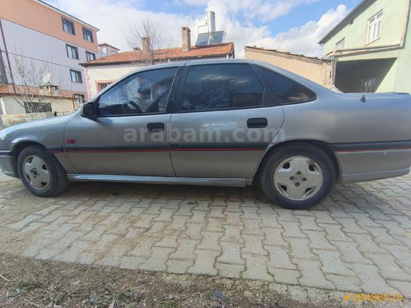Sahibinden Opel Vectra 2.0 SFİ GT 1993 Model 156hp