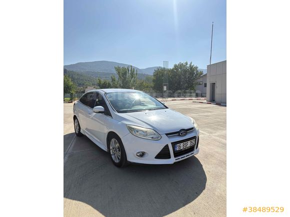 Temiz Aile Arabası 2012 Ford Focus Masrafsız