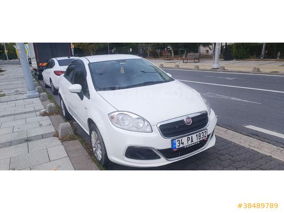 Sahibinden Fiat Linea 1.3 Multijet Pop 2015 Model İstanbul 115.000 km Beyaz